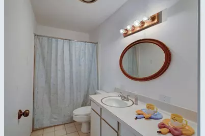 308 Tanglewood Dr, Fredericksburg, TX 78624 - Photo 10