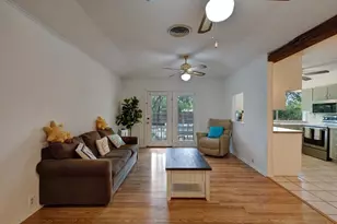 308 Tanglewood Dr, Fredericksburg, TX 78624 - Photo 16