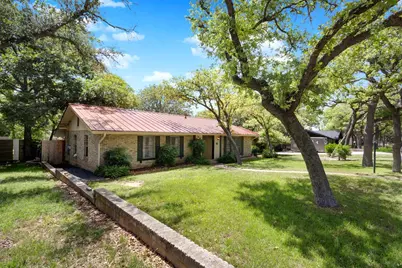 308 Tanglewood Dr, Fredericksburg, TX 78624 - Photo 22