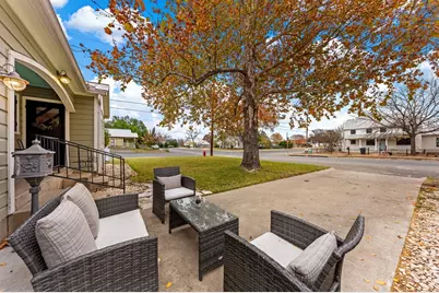 210 N Acorn St, Fredericksburg, TX 78624 - Photo 22