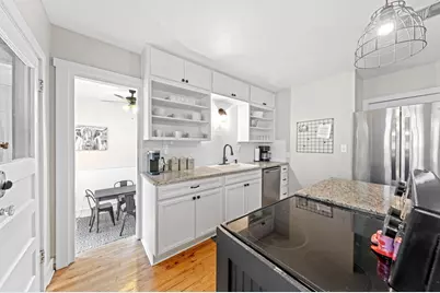 210 N Acorn St, Fredericksburg, TX 78624 - Photo 8