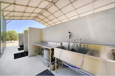 12044 S State Hwy 16, Fredericksburg, TX 78624 - Photo 34