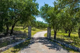 315 Rieger Rd, Harper, TX 78631 - Photo 24