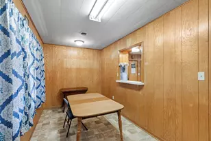 303 Walnut St, Fredericksburg, TX 78624 - Photo 10