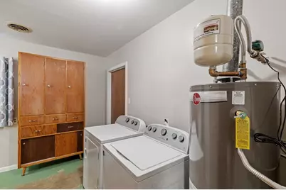 303 Walnut St, Fredericksburg, TX 78624 - Photo 26