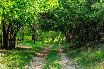 199 Lexington Dr, Fredericksburg, TX 78624 - Photo 18