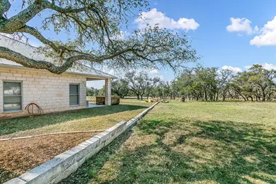 20400 Fm 2093, Fredericksburg, TX 78631 - Photo 12