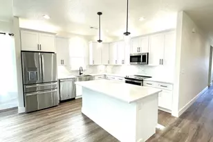 706 Cirrus Ln, Fredericksburg, TX 78624 - Photo 4