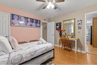 812 W Austin St, Fredericksburg, TX 78624 - Photo 20