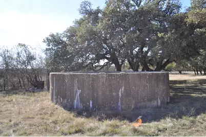 371 Kimble Oaks Dr, Harper, TX 78631 - Photo 8