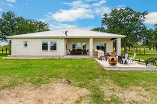 888 Big Bend Ln, Fredericksburg, TX 78624 - Photo 4