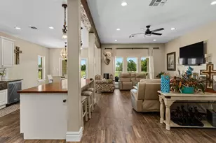 888 Big Bend Ln, Fredericksburg, TX 78624 - Photo 10