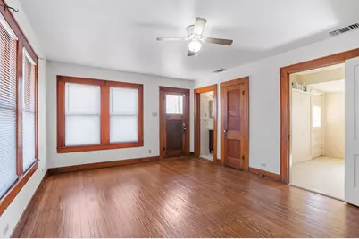 1007 N Llano St, Fredericksburg, TX 78624 - Photo 4