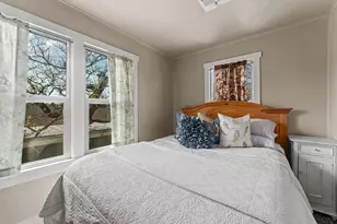 803 Poplar, Fredericksburg, TX 78624 - Photo 34