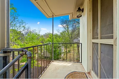 803 Poplar, Fredericksburg, TX 78624 - Photo 30