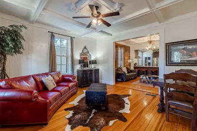 514 W Austin St, Fredericksburg, TX 78624 - Photo 30