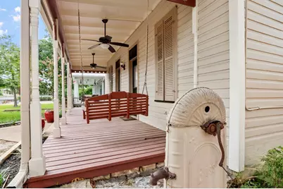 514 W Austin St, Fredericksburg, TX 78624 - Photo 56