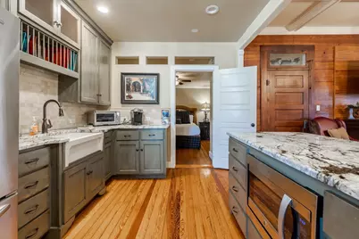 514 W Austin St, Fredericksburg, TX 78624 - Photo 32