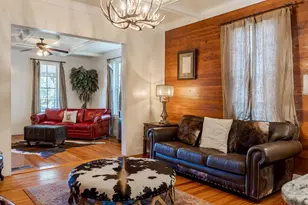 514 W Austin St, Fredericksburg, TX 78624 - Photo 34