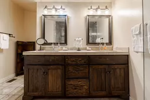 514 W Austin St, Fredericksburg, TX 78624 - Photo 30