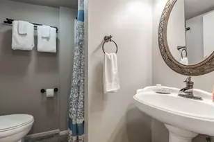 514 W Austin St, Fredericksburg, TX 78624 - Photo 16