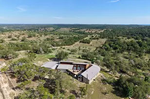 1292 Upper Turtle Creek Rd, Kerrville, TX 78028 - Photo 2
