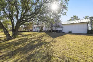 783 Country Creek Ln, Fredericksburg, TX 78624 - Photo 4