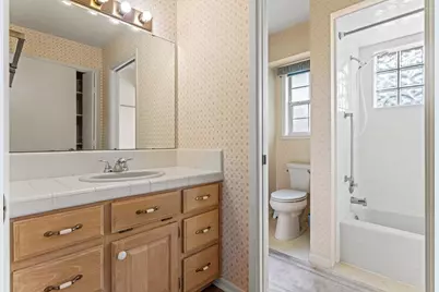 126 Tanglewood Dr, Fredericksburg, TX 78624 - Photo 18