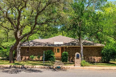 126 Tanglewood Dr, Fredericksburg, TX 78624 - Photo 2