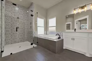 305 Winston Dr, Fredericksburg, TX 78624 - Photo 18