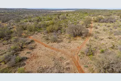 4632 Onion Creek Rd, Doss, TX 78618 - Photo 2