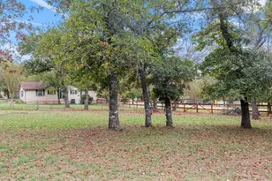33 Oak Haven Rd, Fredericksburg, TX 78624 - Photo 48