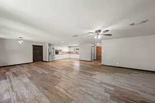 104 Westwood Ln, Kerrville, TX 78028 - Photo 8