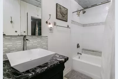 702 S Eagle St, Fredericksburg, TX 78624 - Photo 40