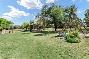 702 S Eagle St, Fredericksburg, TX 78624 - Photo 54