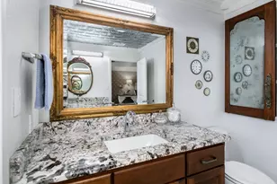 702 S Eagle St, Fredericksburg, TX 78624 - Photo 26