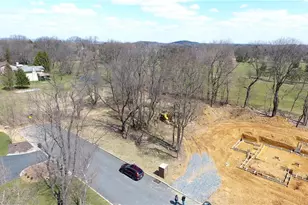 1970 Rosewood Dr, Hanover Twp, PA 18017 - Photo 4