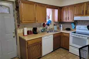 2173 Brookside Rd, Lower Macungie Twp, PA 18062 - Photo 2