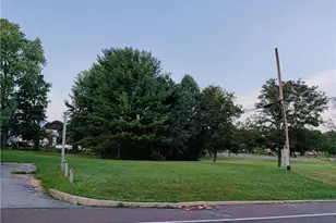 Nazareth Rd, Palmer Twp, PA 18045 - Photo 4