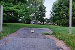 Nazareth Rd, Palmer Twp, PA 18045 - Photo 6