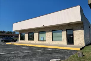 208 Kevin Ln, Chestnuthill Twp, PA 18322 - Photo 1