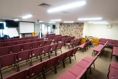 1860 E Emmaus Avenue, Salisbury Township, PA 18103 - Photo 10