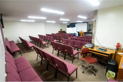 1860 E Emmaus Avenue, Salisbury Township, PA 18103 - Photo 12