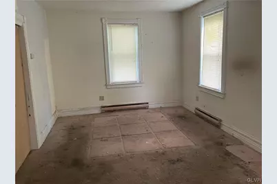 1214 Clearview Road, North Whitehall Twp, PA 18037 - Photo 6