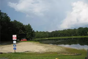 429 Sekani Trl, Penn Forrest, PA 18210 - Photo 2