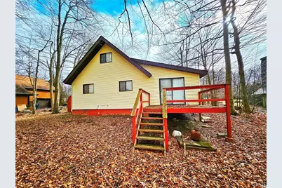 1769 Rolling Hills Drive, Coolbaugh Twp, PA 18466 - Photo 2