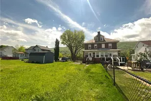 877 Delaware Ave, Palmerton, PA 18071 - Photo 26