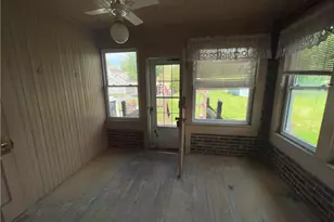 877 Delaware Ave, Palmerton, PA 18071 - Photo 24