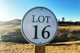 2607 Saddleback Ln, Lower Saucon Township, PA 18015 - Photo 2