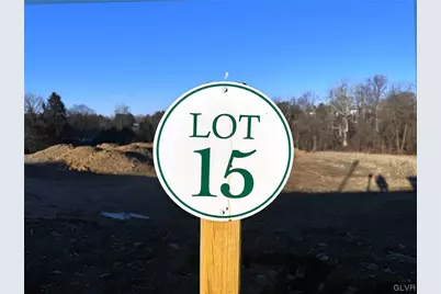 2609 Saddleback Lane, Lower Saucon Township, PA 18015 - Photo 2